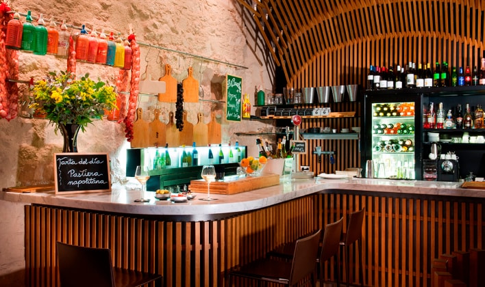 Le Bouchon Small rustic restaurant, tavern or bistro.